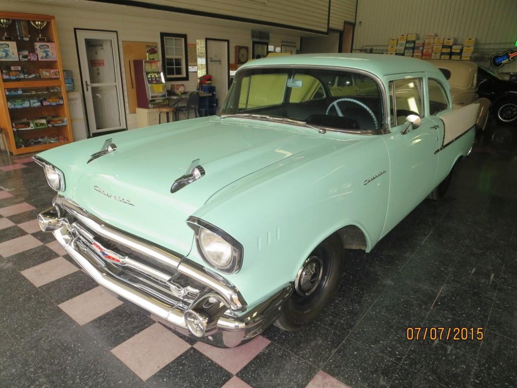 1957 Chevrolet 150 Sedan; 2 DOOR