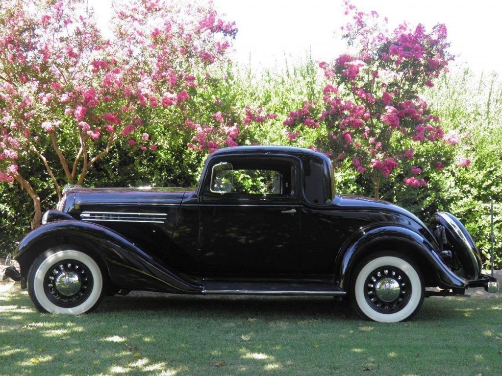 1935 Graham Model 73 (Blue Streak) Special 6 Business coupe